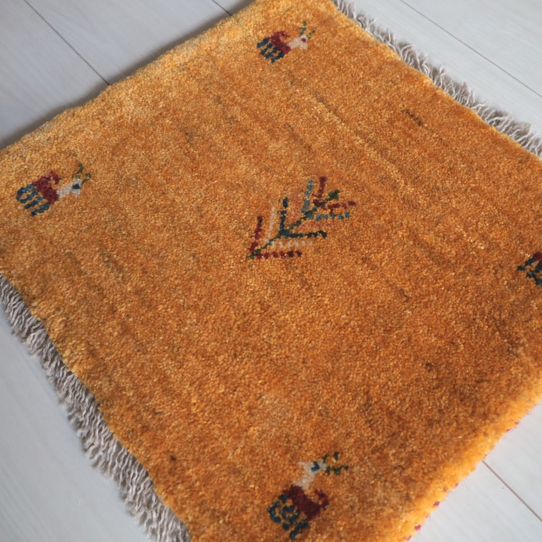 ギャッベ（ギャベ）ラティーフ　41×44cm（BP-13068）