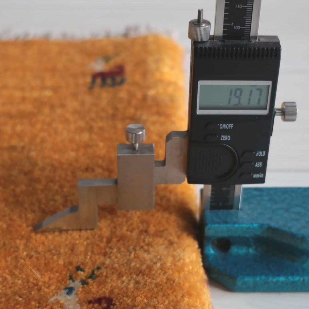 ギャッベ（ギャベ）ラティーフ　41×44cm（BP-13068）