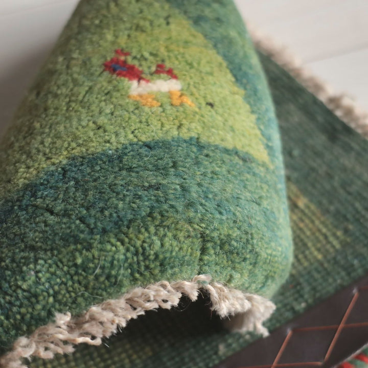 ギャッベ（ギャベ）ラティーフ　40×37cm（BP-13070）