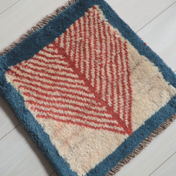 ギャッベ（ギャベ）ラティーフ　41×40cm（BP-13071）