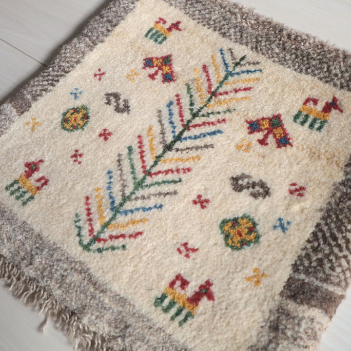 ギャッベ（ギャベ）ラティーフ　40×41cm（BP-13073）