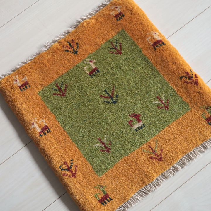 ギャッベ（ギャベ）ラティーフ　42×43cm（BP-13076）