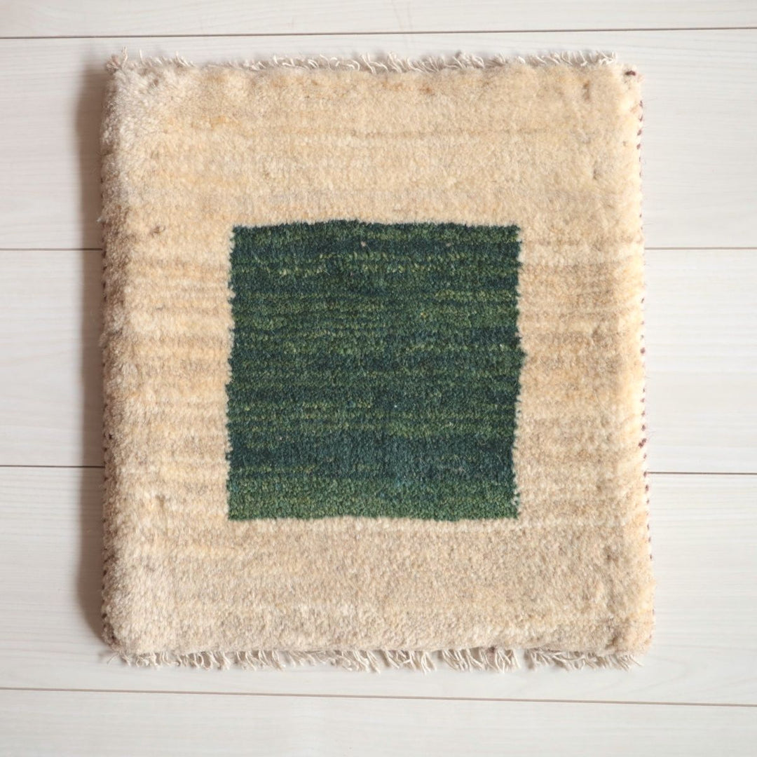 ギャッベ（ギャベ）ラティーフ　39×37cm（BP-13078）