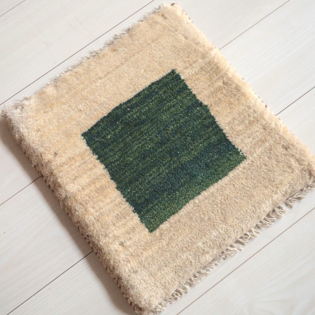 ギャッベ（ギャベ）ラティーフ　39×37cm（BP-13078）