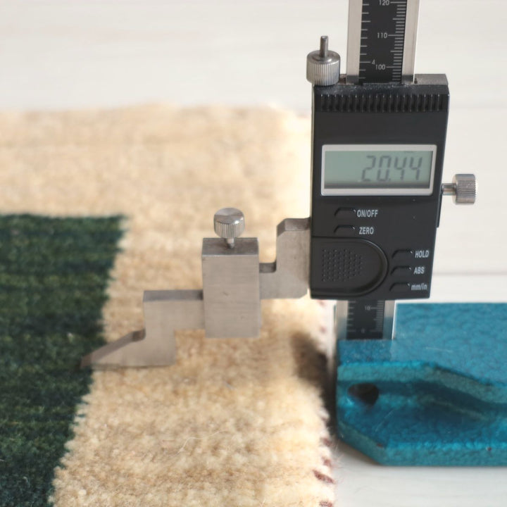 ギャッベ（ギャベ）ラティーフ　39×37cm（BP-13078）