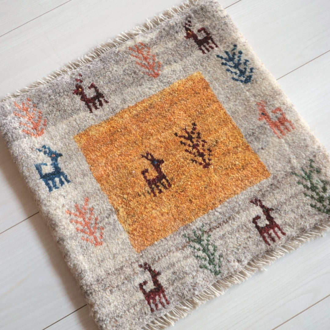 ギャッベ（ギャベ）ラティーフ　39×41cm（BP-13079）