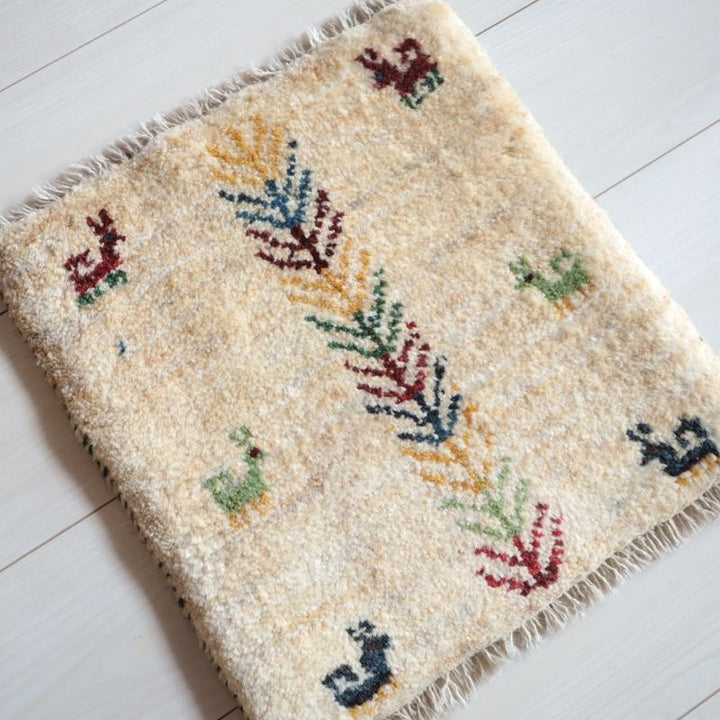 ギャッベ（ギャベ）ラティーフ　40×38cm（BP-13083）