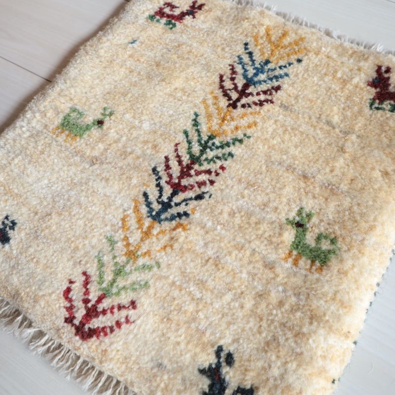 ギャッベ（ギャベ）ラティーフ　40×38cm（BP-13083）