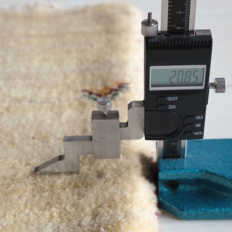 ギャッベ（ギャベ）ラティーフ　38×43cm（BP-13093）