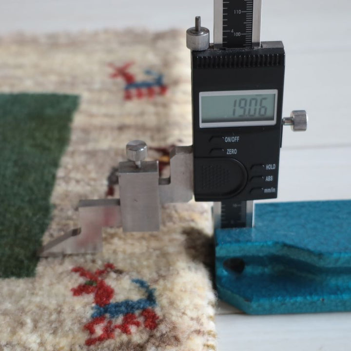 ギャッベ（ギャベ）ラティーフ　40×39cm（BP-13095）