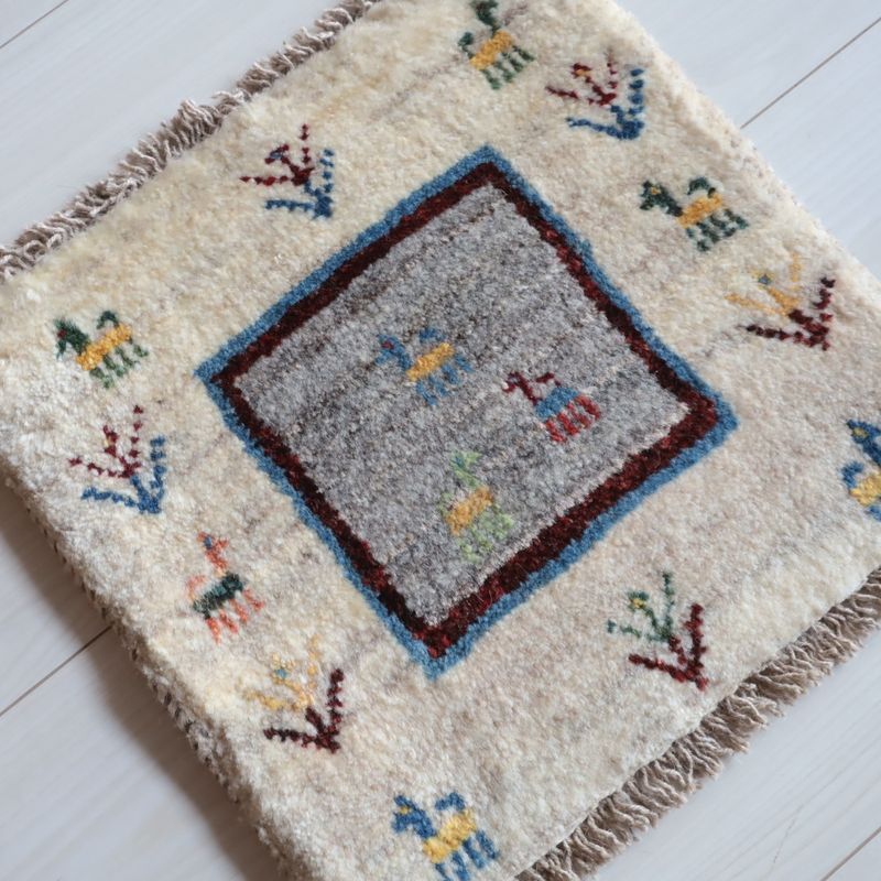 ギャッベ（ギャベ）ラティーフ　40×41cm（BP-13096）