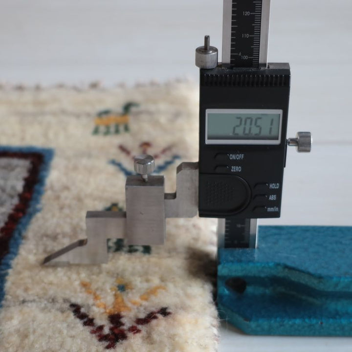 ギャッベ（ギャベ）ラティーフ　40×41cm（BP-13096）