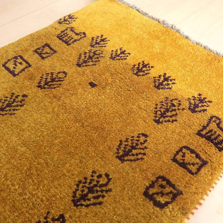 【オーダーメイド受付中】イラン　シラーズ産　ギャッベ 　（br-68898）