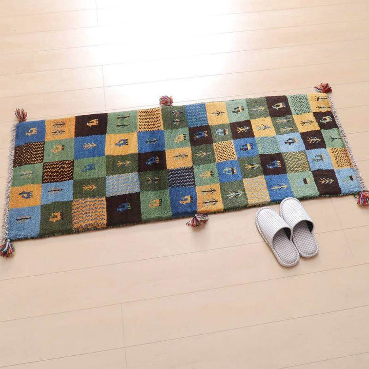 【オーダーメイド受付中】イラン　シラーズ産　ギャッベ 　（br-69076）