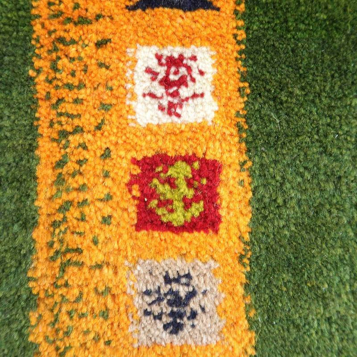 【オーダーメイド受付中】イラン　シラーズ産　ギャッベ 　（bs-10193）