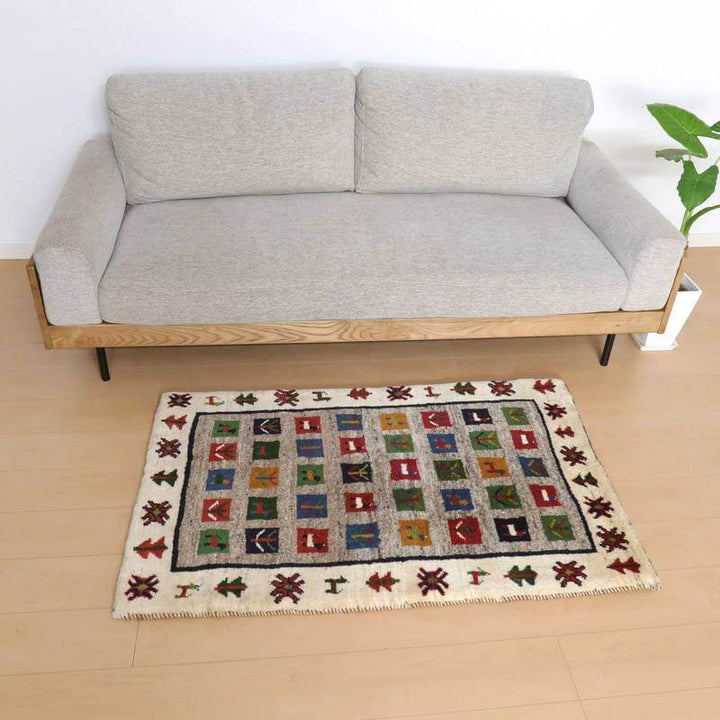 【オーダーメイド受付中】イラン　シラーズ産　ギャッベ 　（bs-10604）