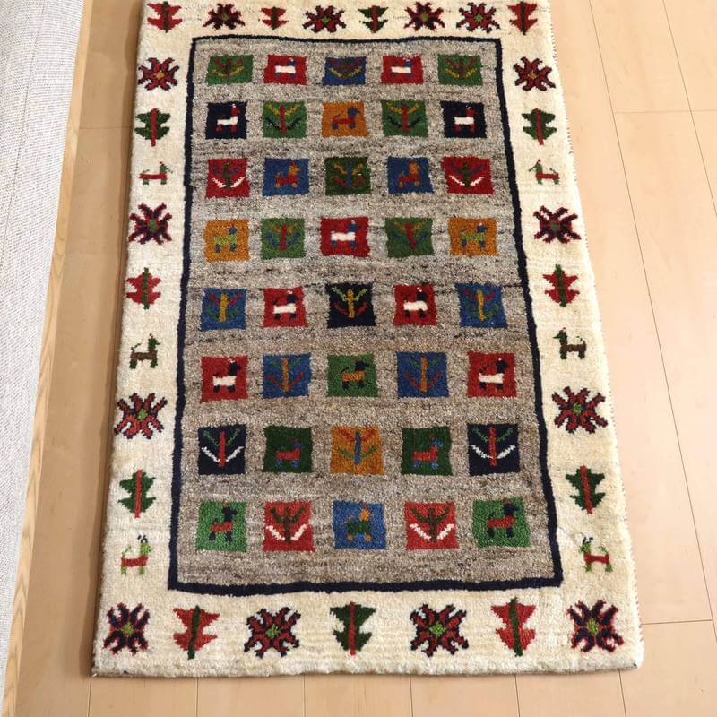 【オーダーメイド受付中】イラン　シラーズ産　ギャッベ 　（bs-10604）