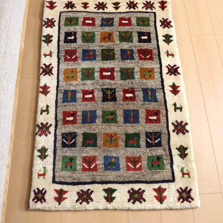 【オーダーメイド受付中】イラン　シラーズ産　ギャッベ 　（bs-10604）