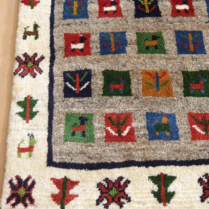 【オーダーメイド受付中】イラン　シラーズ産　ギャッベ 　（bs-10604）