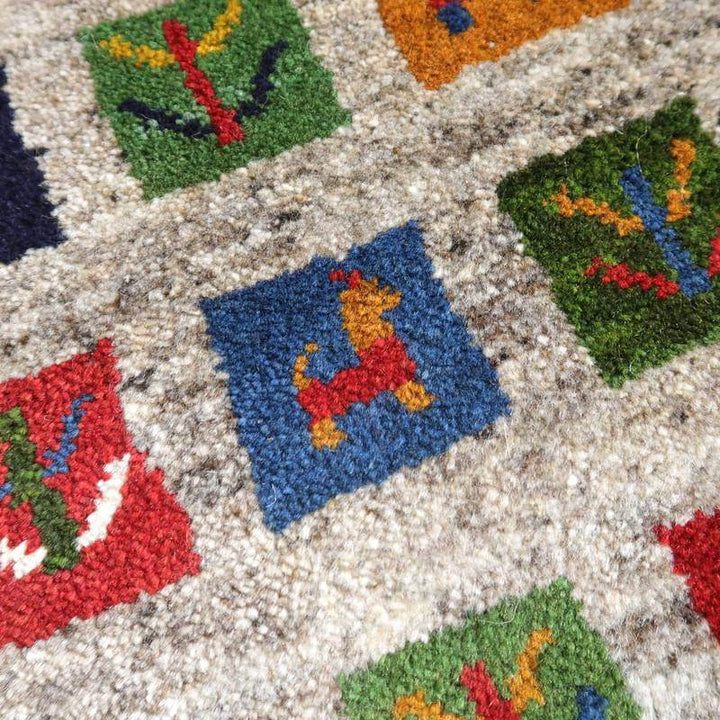 【オーダーメイド受付中】イラン　シラーズ産　ギャッベ 　（bs-10604）