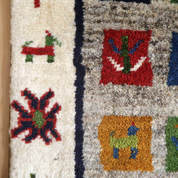 【オーダーメイド受付中】イラン　シラーズ産　ギャッベ 　（bs-10604）