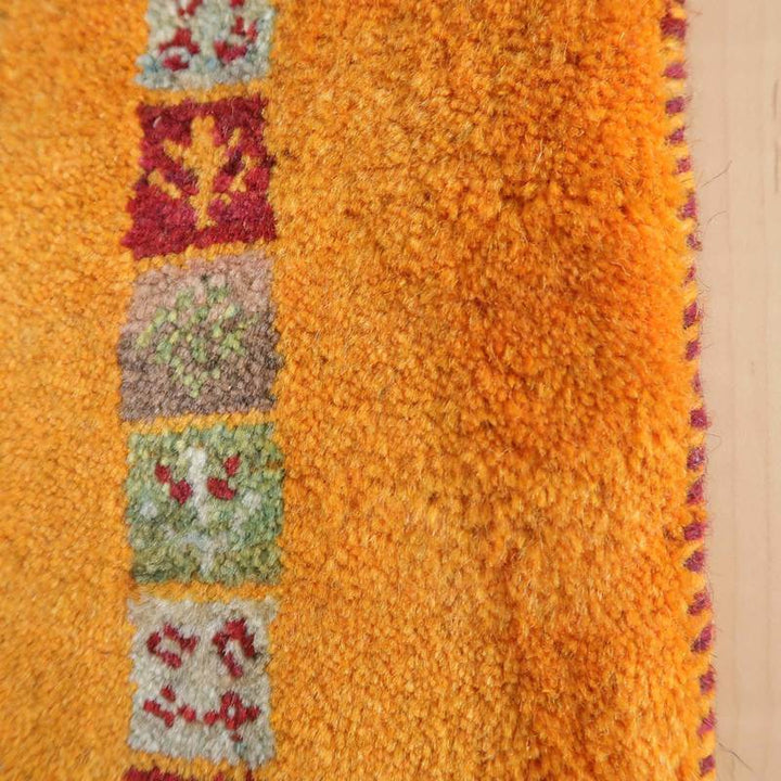 【オーダーメイド受付中】イラン　シラーズ産　ギャッベ 　（bs-10703）