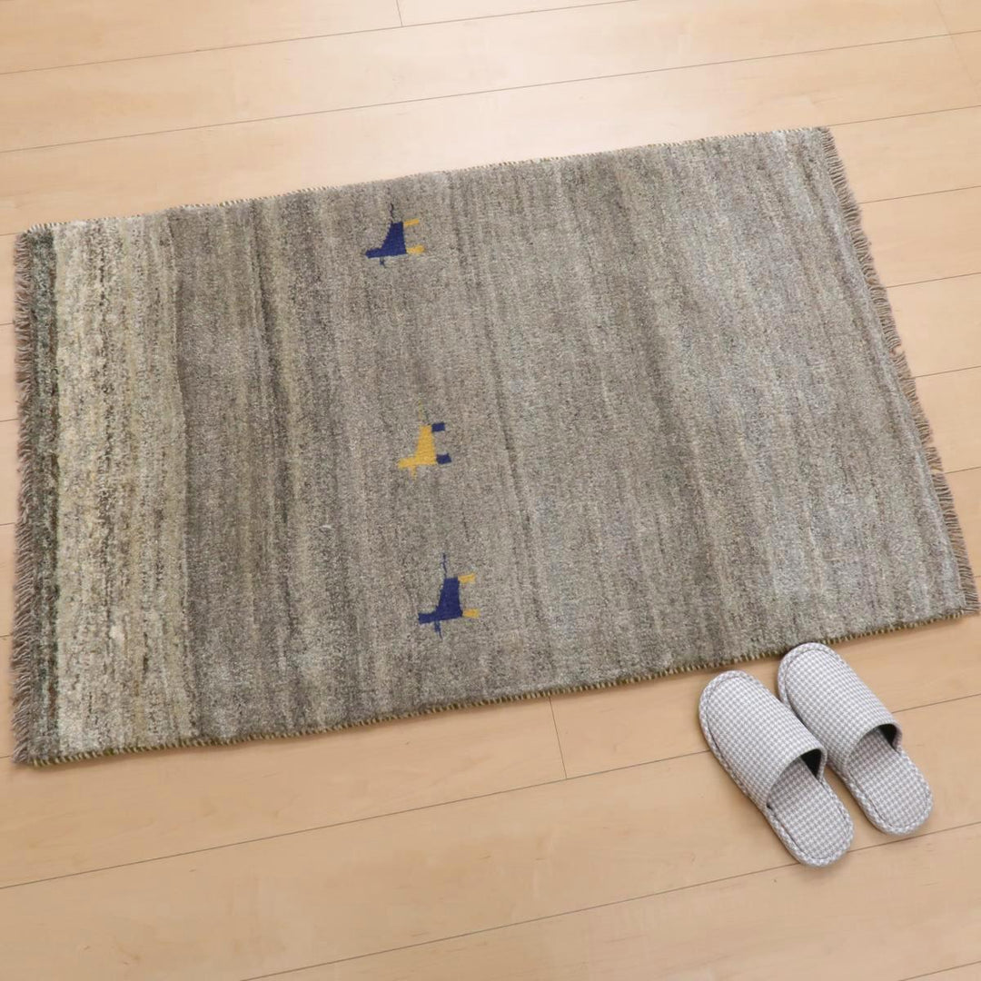 【オーダーメイド受付中】イラン　シラーズ産　ギャッベ 　（bs-11377）