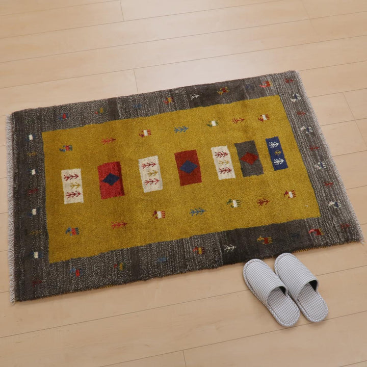 【オーダーメイド受付中】イラン　シラーズ産　ギャッベ 　（bs-11404）