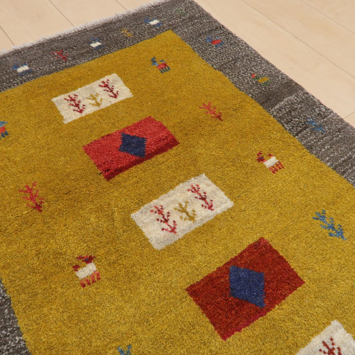 【オーダーメイド受付中】イラン　シラーズ産　ギャッベ 　（bs-11404）