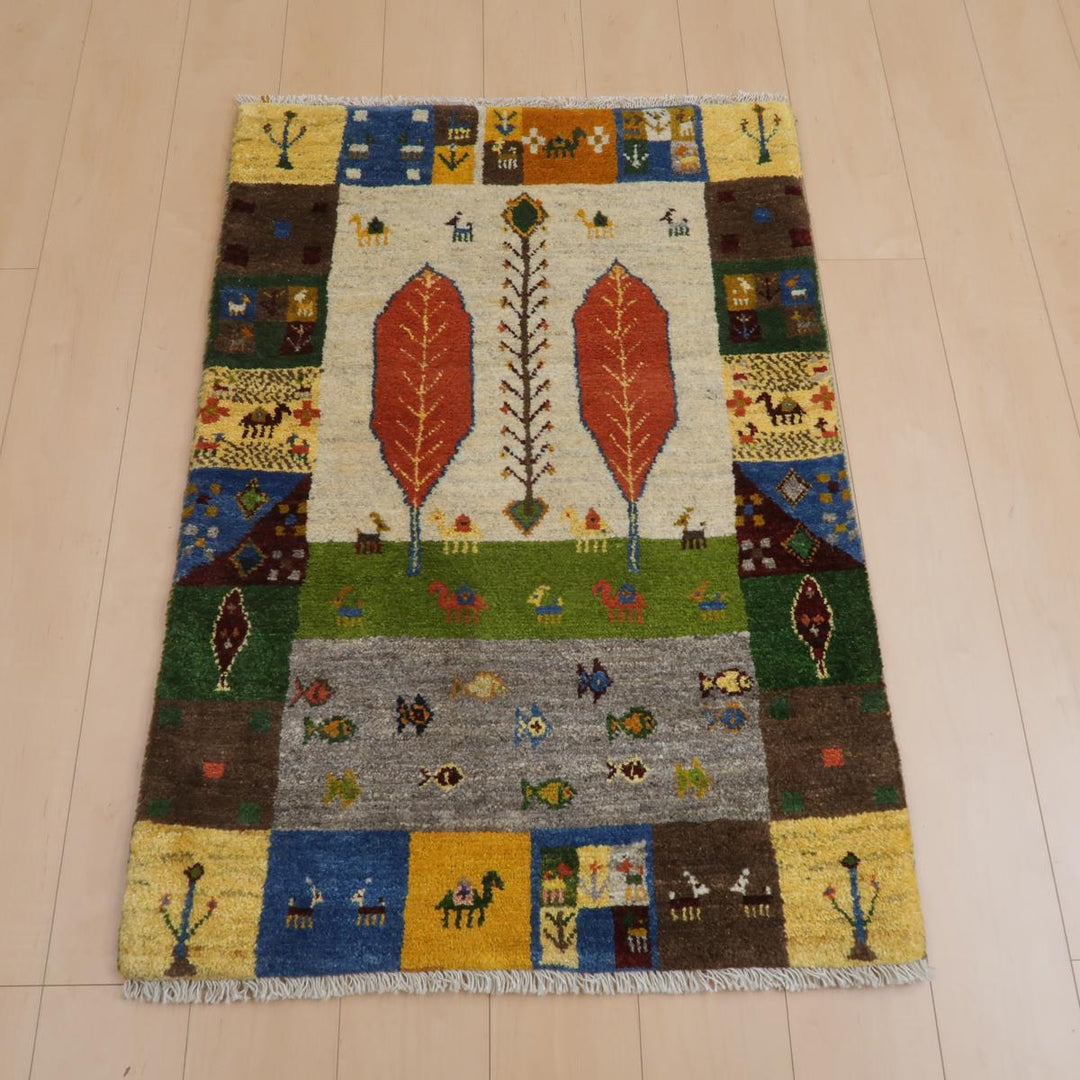 【オーダーメイド受付中】イラン　シラーズ産　ギャッベ 　（bs-11406）