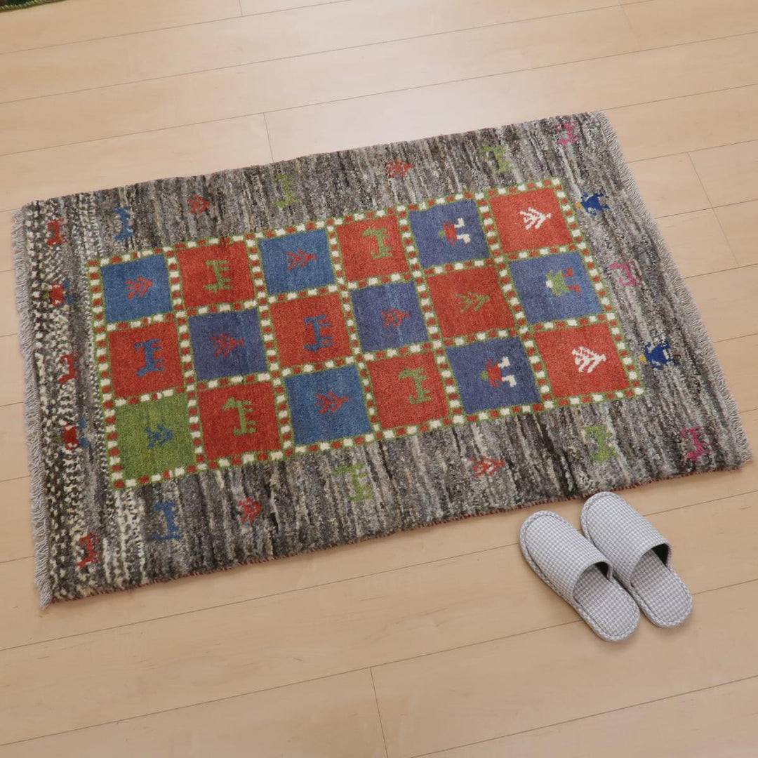 【オーダーメイド受付中】イラン　シラーズ産　ギャッベ 　（bs-11407）