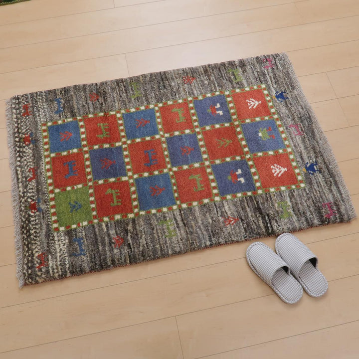 【オーダーメイド受付中】イラン　シラーズ産　ギャッベ 　（bs-11407）