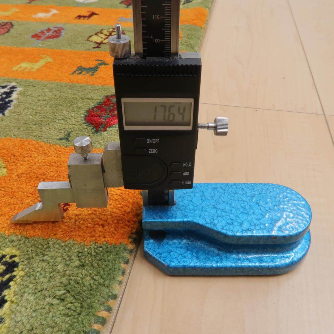 【オーダーメイド受付中】イラン　シラーズ産　ギャッベ 　（bs-11413）