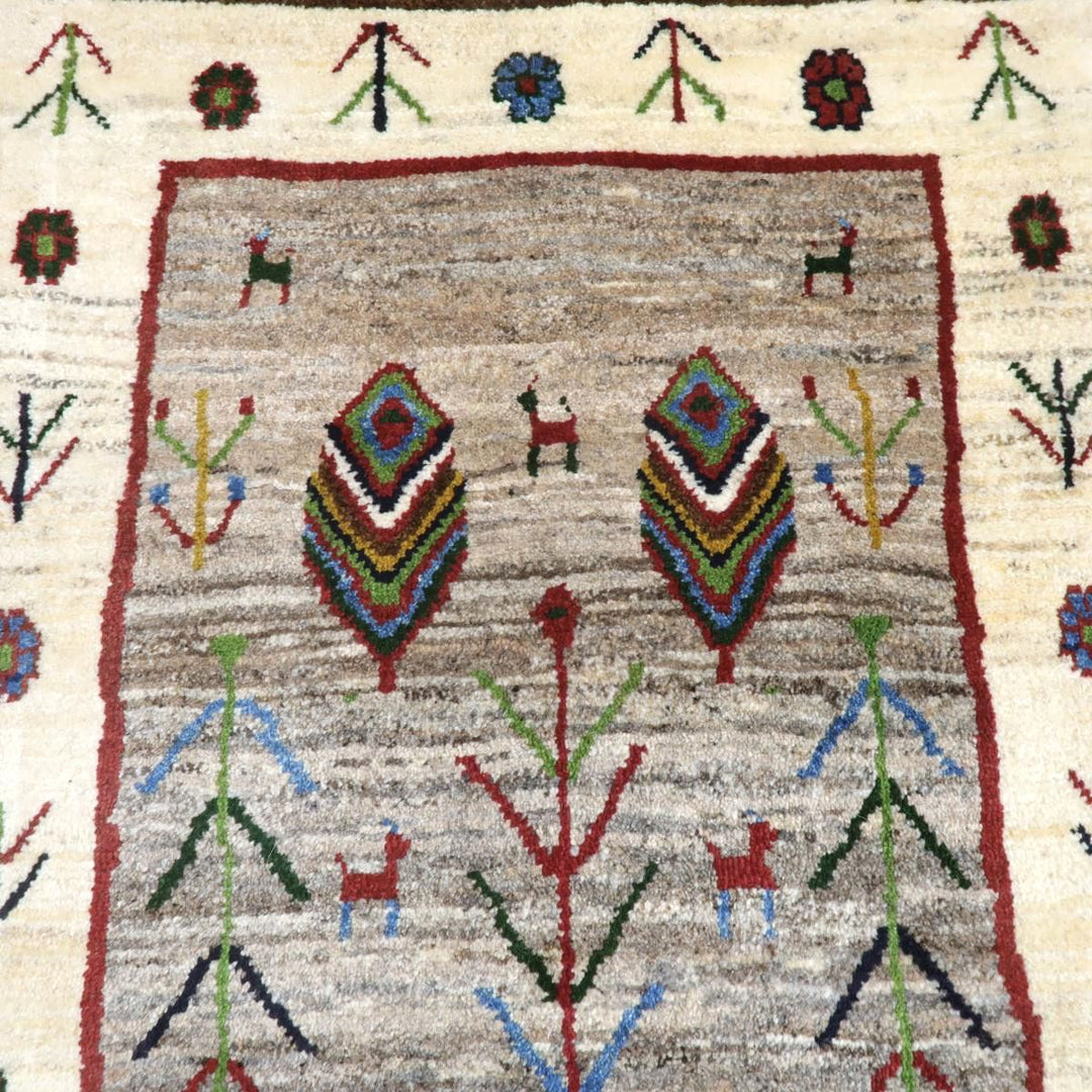 【オーダーメイド受付中】イラン　シラーズ産　ギャッベ 　（bs-11433）