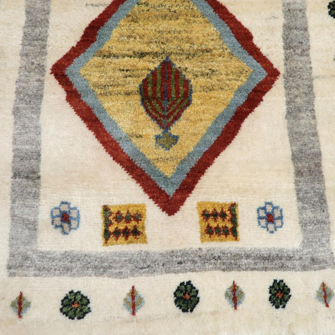 【オーダーメイド受付中】イラン　シラーズ産　ギャッベ 　（bs-11435）