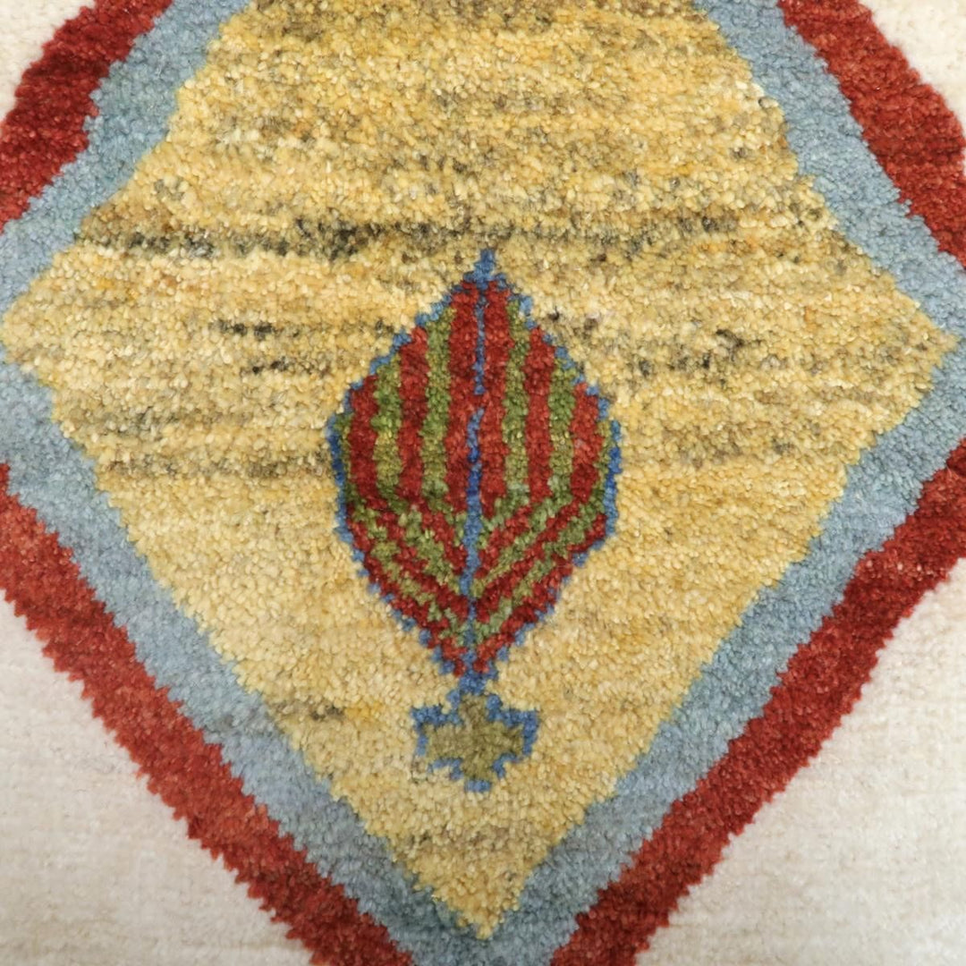 【オーダーメイド受付中】イラン　シラーズ産　ギャッベ 　（bs-11435）