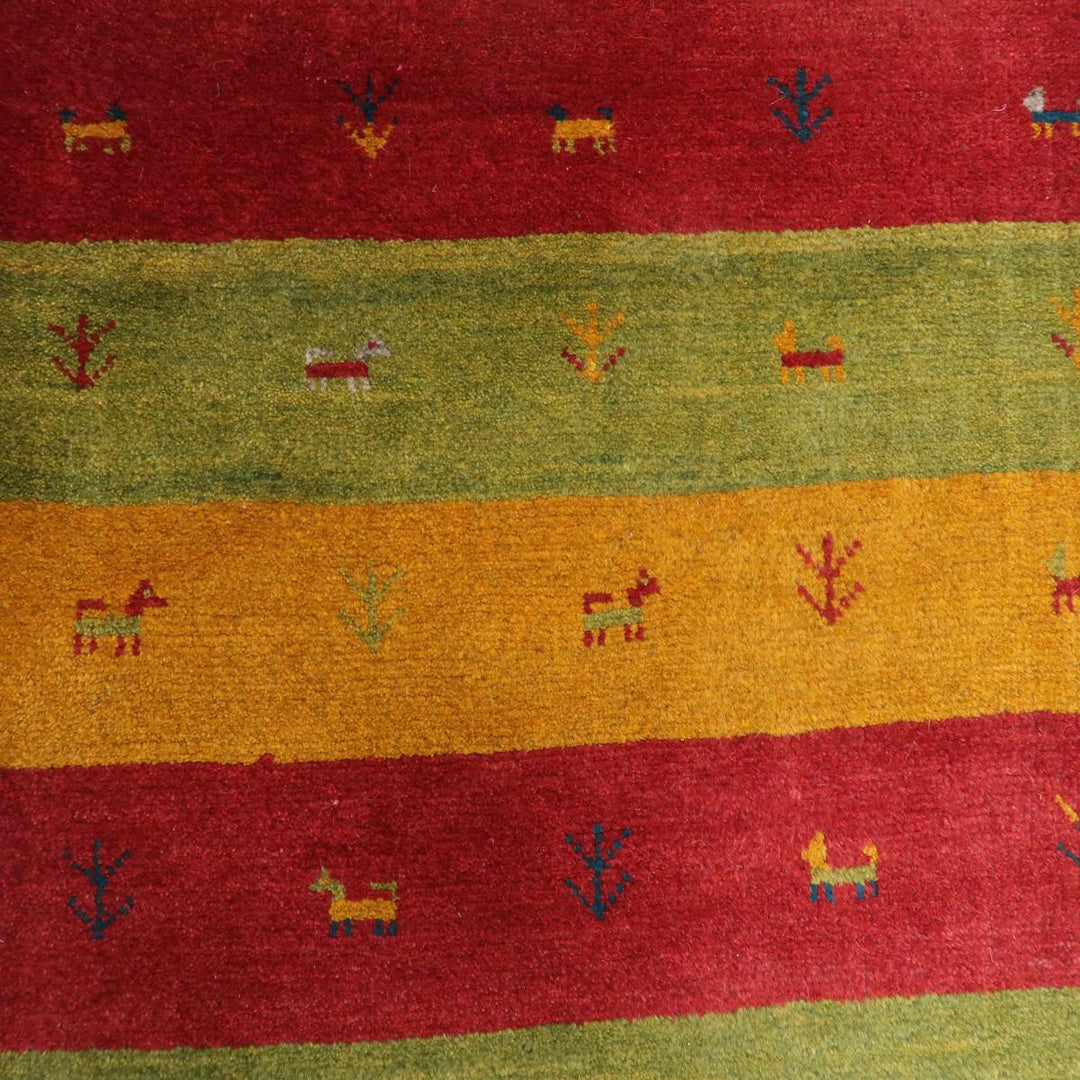 【セミオーダー受付中】  サイズ変更OK　カラー変更OK イラン　シラーズ産　ギャッベ 　（bs-11443）