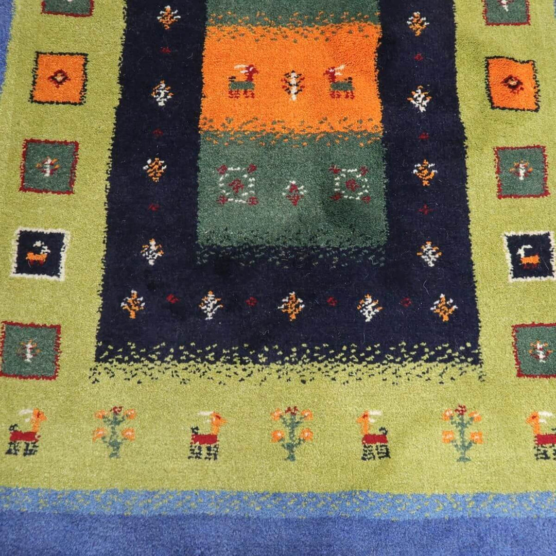 【オーダーメイド受付中】イラン　シラーズ産　ギャッベ 　（bs-11493）