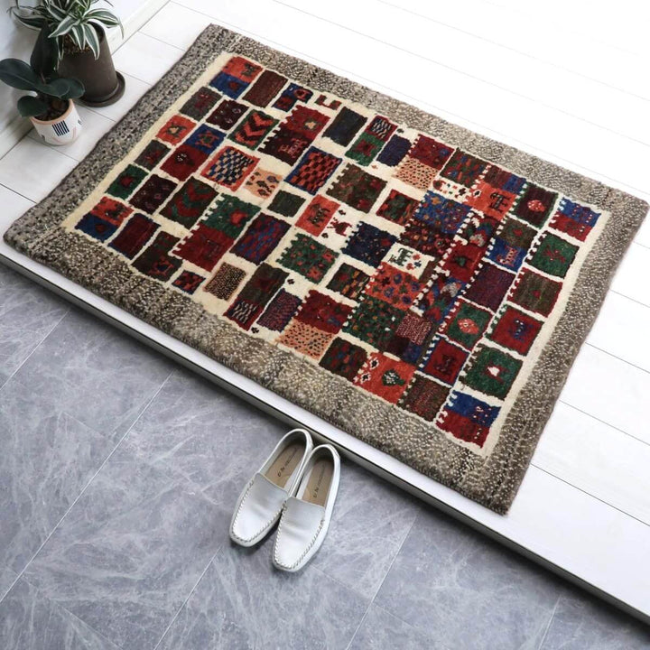 【オーダーメイド受付中】イラン　シラーズ産　ギャッベ 　（bs-11508）