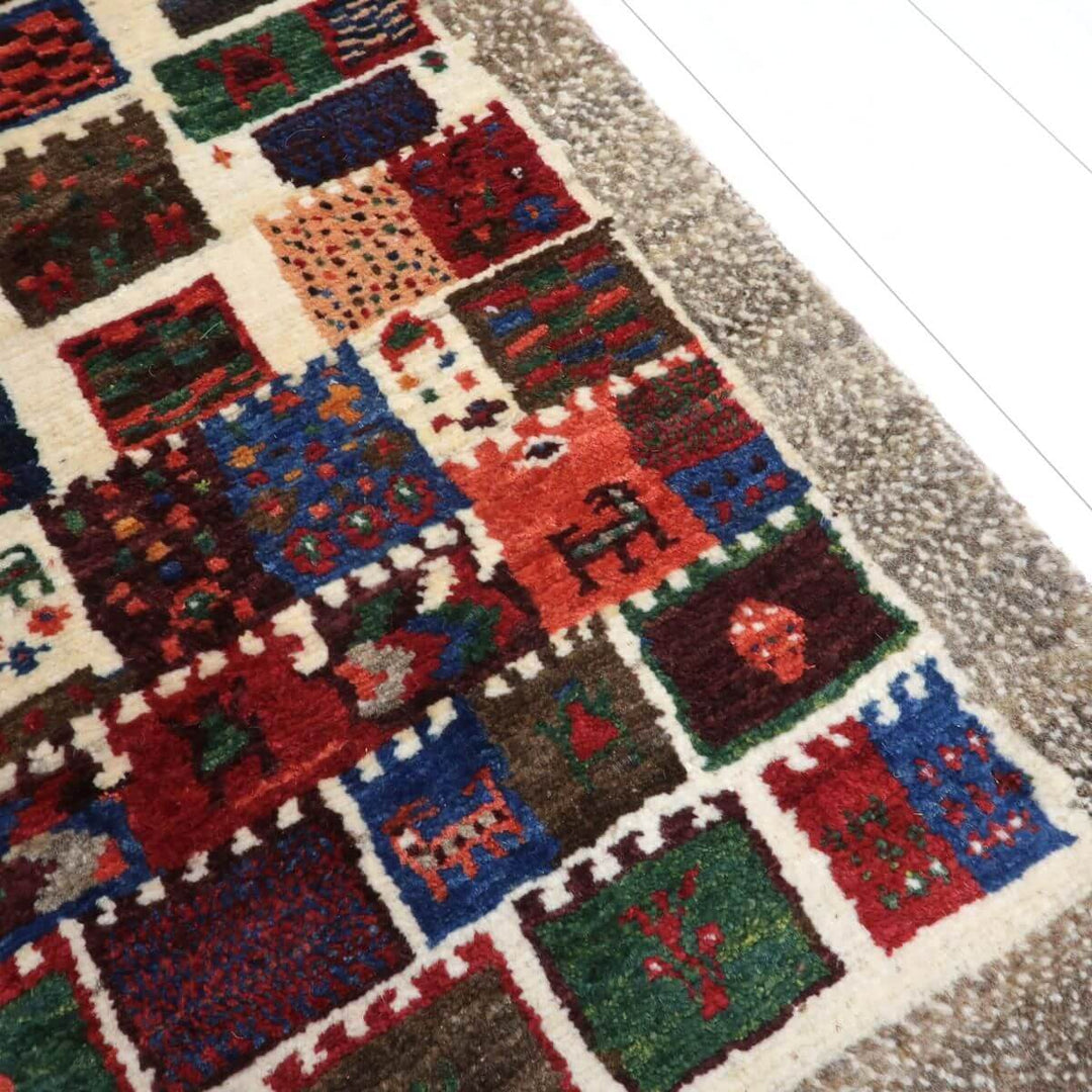 【オーダーメイド受付中】イラン　シラーズ産　ギャッベ 　（bs-11508）