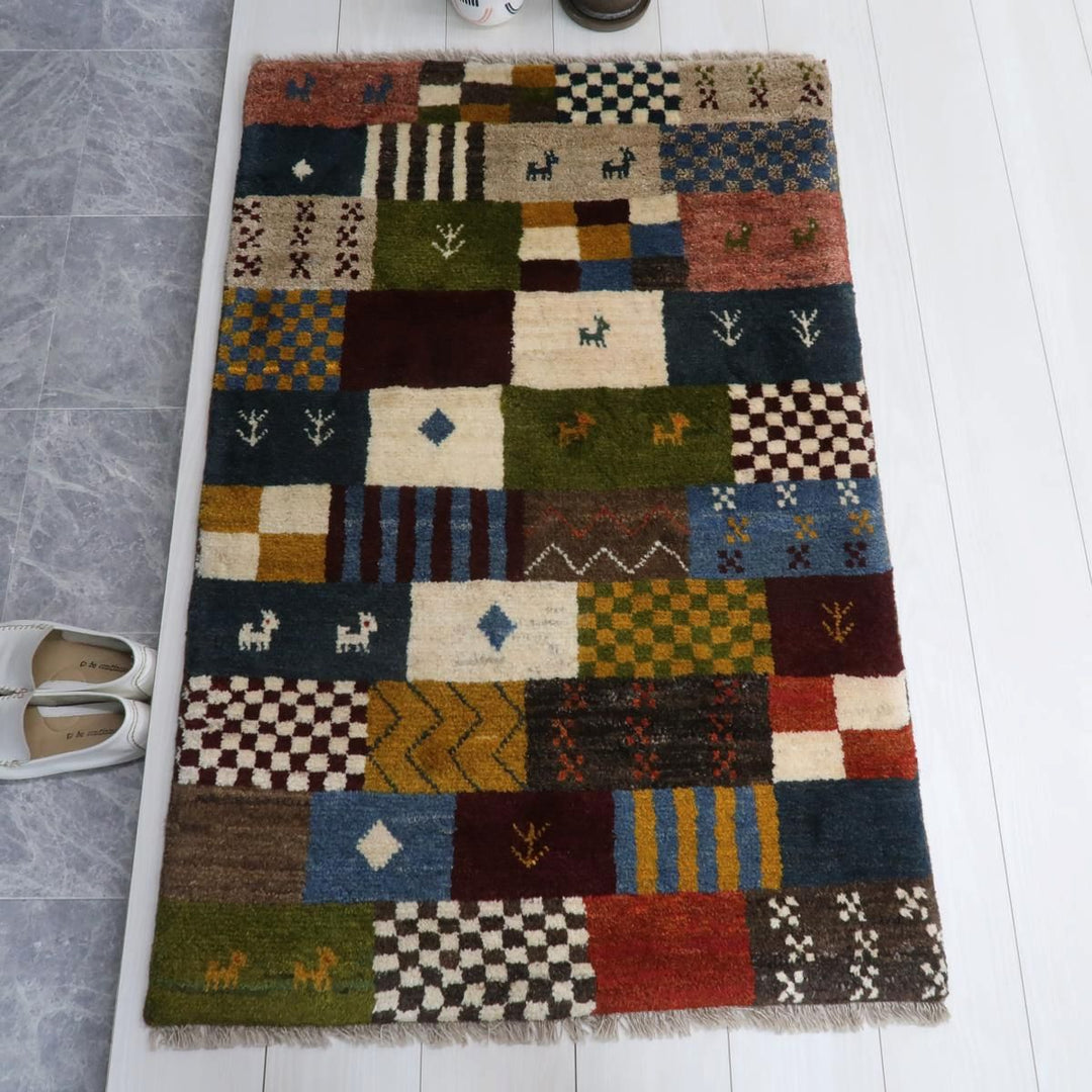 【オーダーメイド受付中】イラン　シラーズ産　ギャッベ 　（bs-11522）