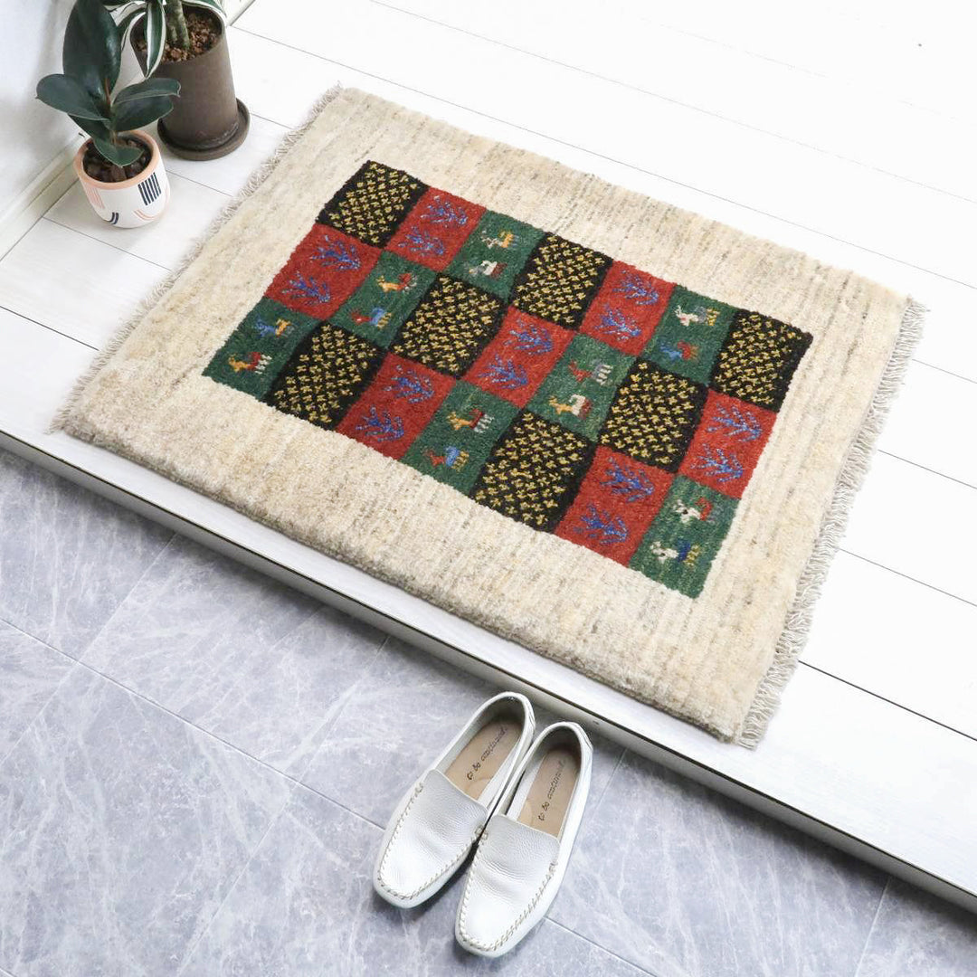 【セミオーダー受付中】  サイズ変更OK　カラー変更OK イラン　シラーズ産　ギャッベ 　（bss-11598）