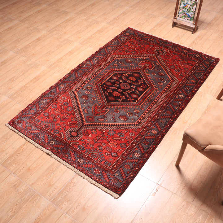ペルシャ絨毯（イラン産）ハマダン　210×132cm（FL-70142）