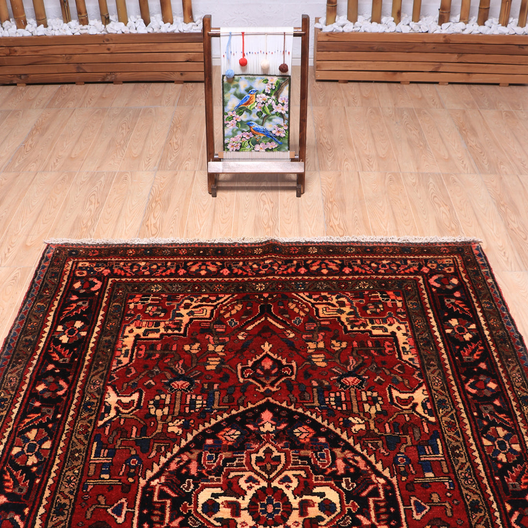 ペルシャ絨毯（イラン産）ホセインアバッド　190×138cm（FL-70145）