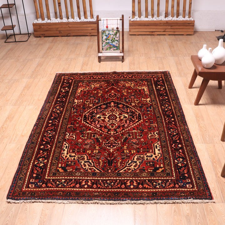 ペルシャ絨毯（イラン産）ホセインアバッド　190×138cm（FL-70145）