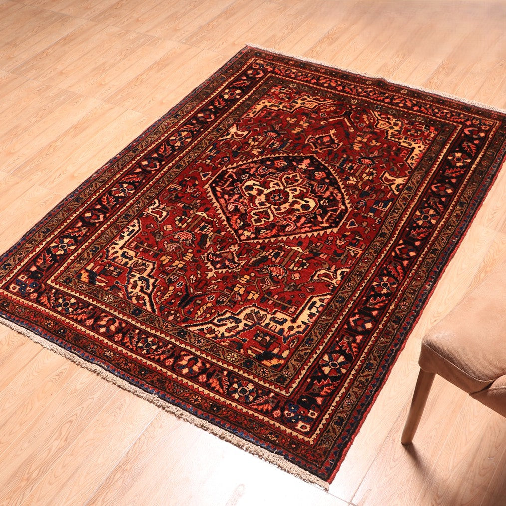 ペルシャ絨毯（イラン産）ホセインアバッド　190×138cm（FL-70145）