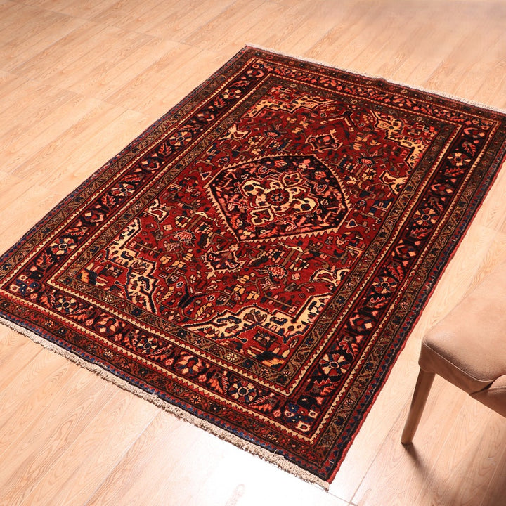 ペルシャ絨毯（イラン産）ホセインアバッド　190×138cm（FL-70145）