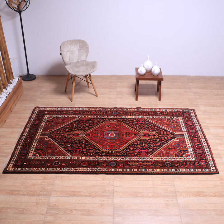 ペルシャ絨毯（イラン産）トゥイセルカーン　229×141cm（FL-70153）