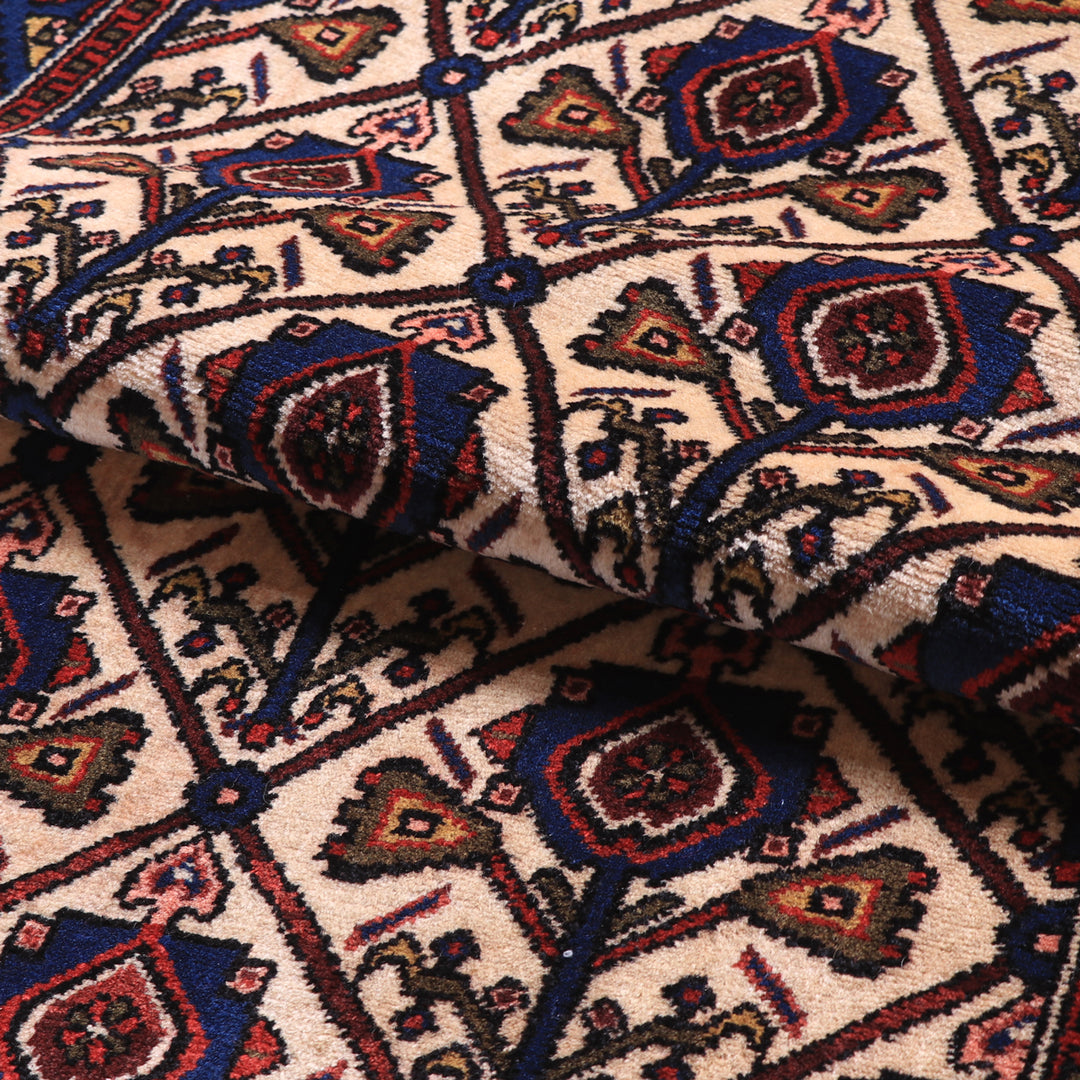 ペルシャ絨毯（イラン産）コリアイ　392×94cm（FL-70155）