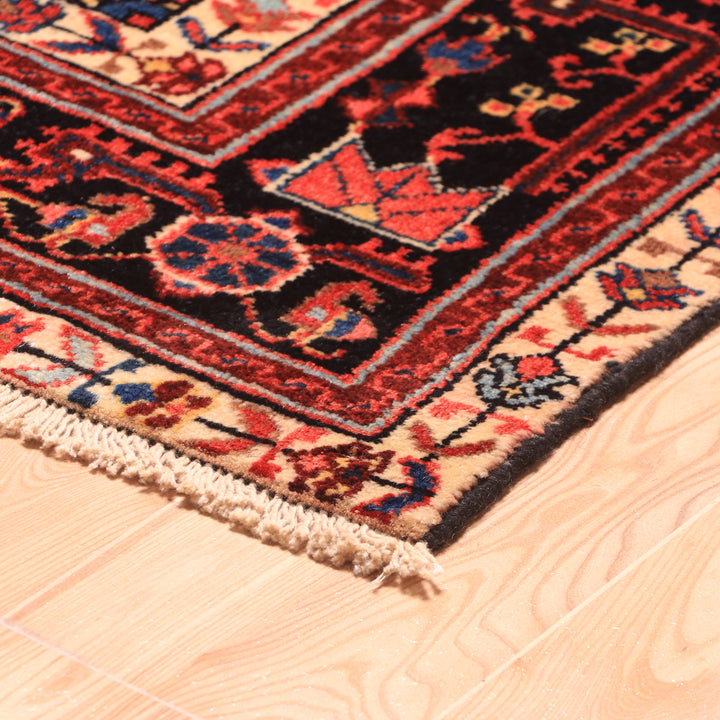 ペルシャ絨毯（イラン産）トゥイセルカーン　200×120cm（FL-70157）